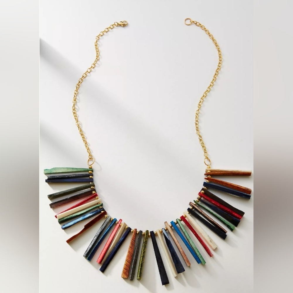 ALDO Multicolor Bib Necklace - Picture 3 of 4